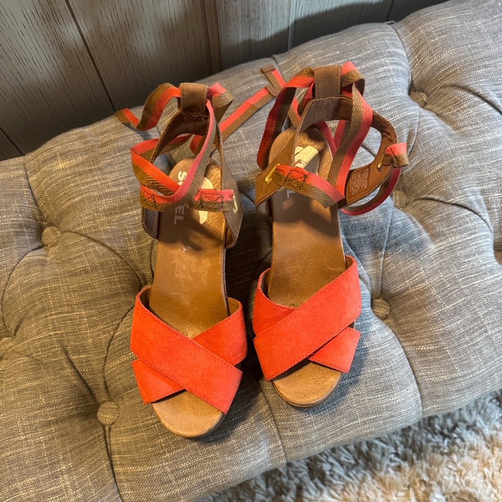 Sorel Joanie wedge sandal